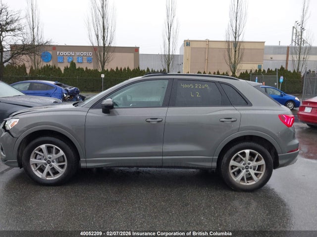 WA1AECF36N1075404 Audi Q3