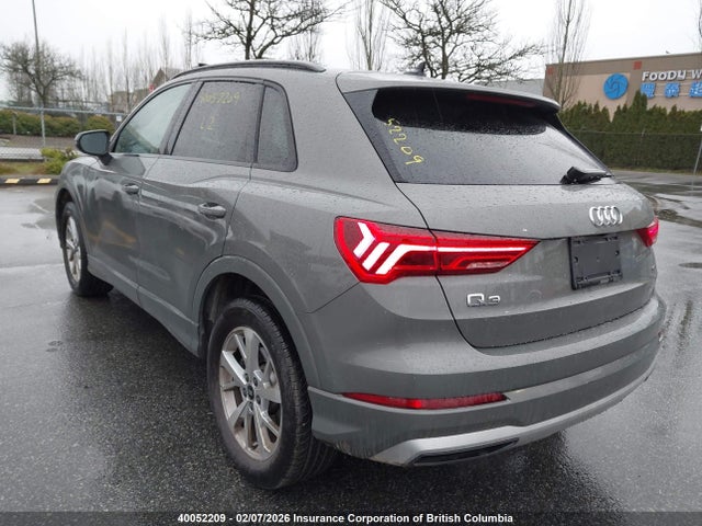 WA1AECF36N1075404 Audi Q3
