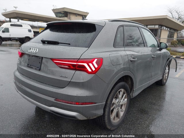 WA1AECF36N1075404 Audi Q3