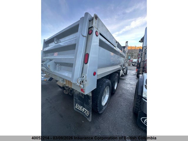 1NPCL40X1SD761374 Peterbilt 567