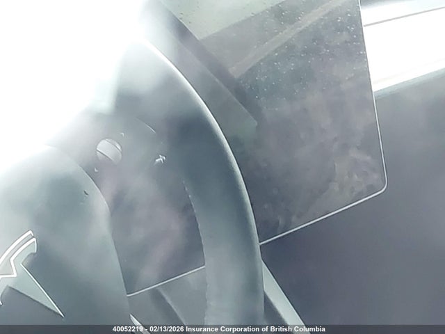 7SAYGDEE6NF542273 Tesla Model Y