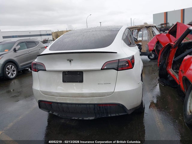 7SAYGDEE6NF542273 Tesla Model Y