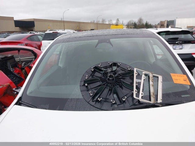 7SAYGDEE6NF542273 Tesla Model Y