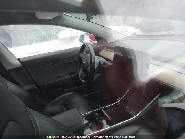5YJ3E1EB0KF214313 Tesla MODEL 3