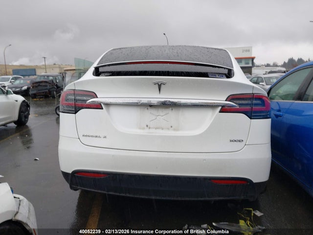 5YJXCDE27HF078926 Tesla Model X Awd/standard Range