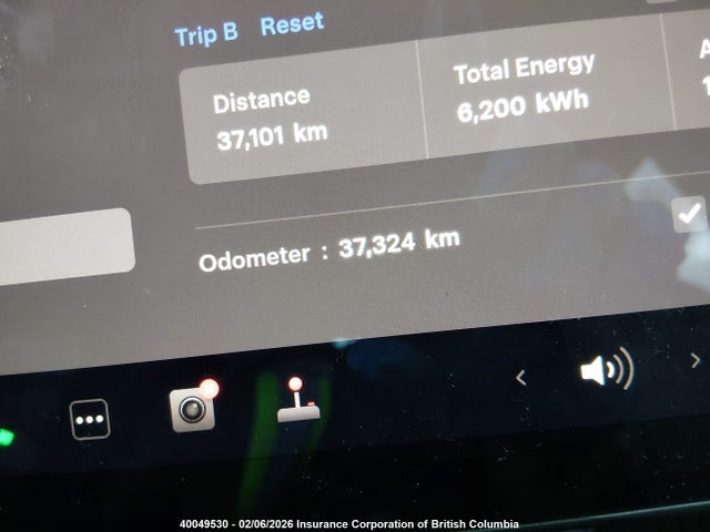 5YJ3E1EA6NF235100 Tesla MODEL 3
