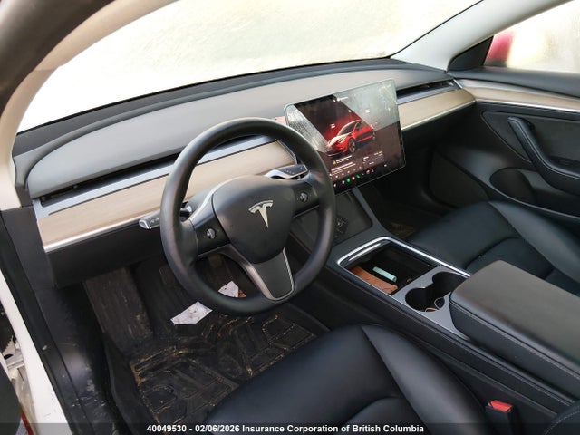 5YJ3E1EA6NF235100 Tesla MODEL 3