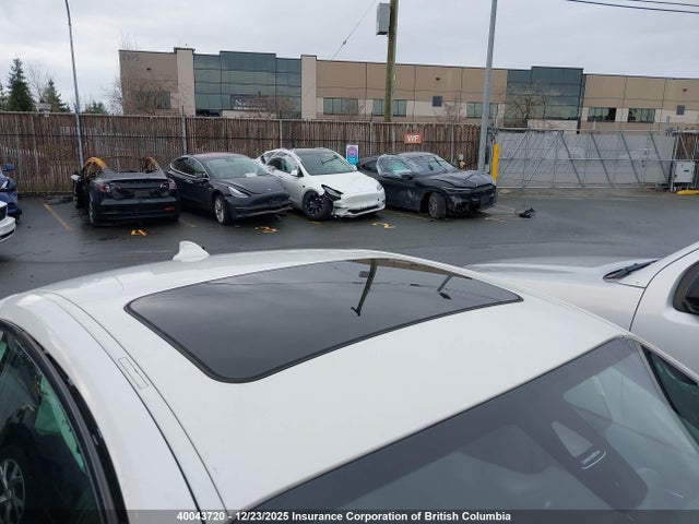 WBA2J1C07L7E11625 BMW 230I