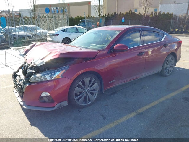 1N4BL4FW1KN301245 Nissan Altima Platinum