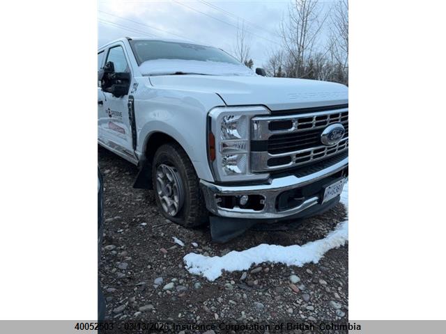 2025 Ford F350 მანქანა იყიდება აუქციონზე, vin: 1FT8W3BT5SEC75086, აუქციონის ნომერი: 40052503