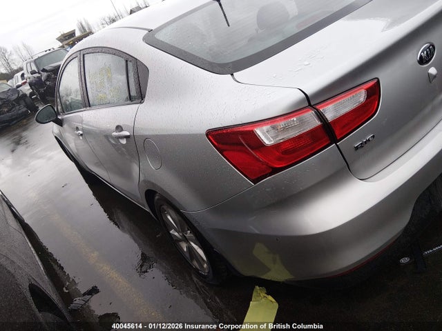 KNADN4A35G6693302 KIA Rio Ex/sx