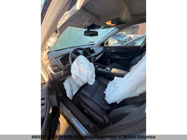 JN8BT3DD3NW277121 Nissan Rogue