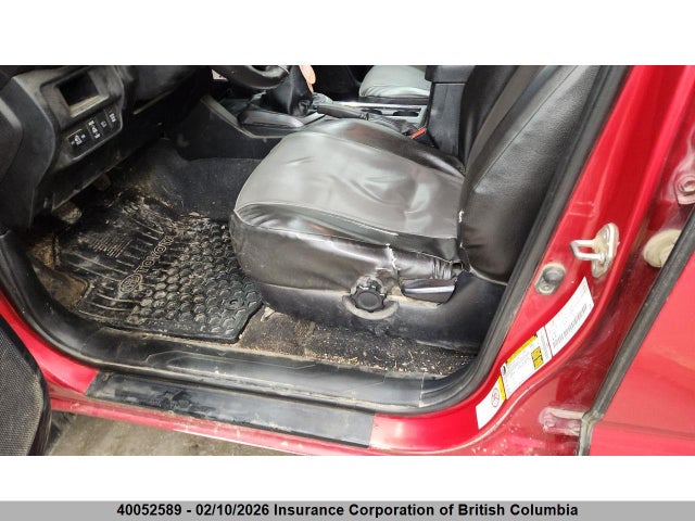 5TFCZ5AN1KX175376 Toyota Tacoma Trd Sport