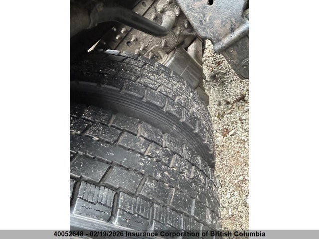 4V4NC9KJ5HN968329 Volvo Vn L