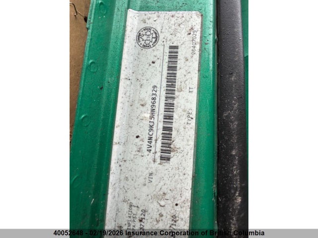 4V4NC9KJ5HN968329 Volvo Vn L