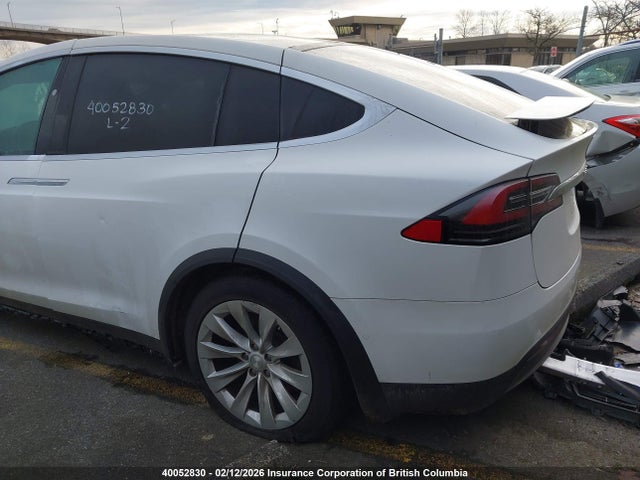 5YJXCDE27LF300728 Tesla Model X Awd/standard Range