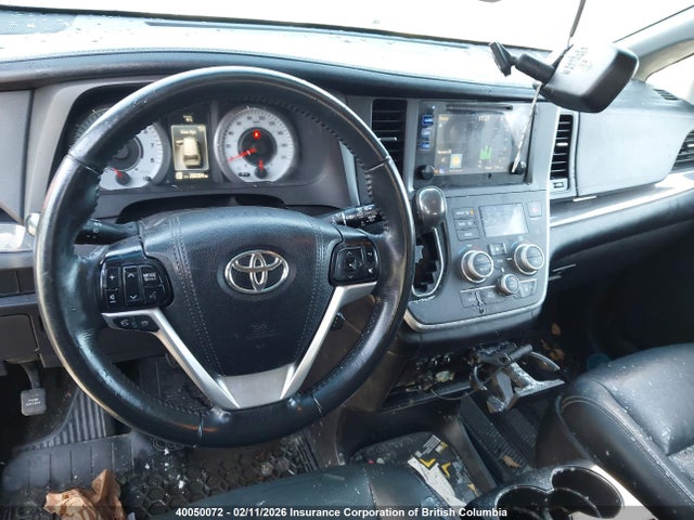 Toyota SIENNA SE 2016 5TDXK3DC8GS748422 Image 20