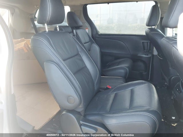Toyota SIENNA SE 2016 5TDXK3DC8GS748422 Image 8