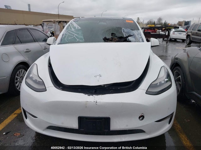 5YJYGDED7MF113792 Tesla Model Y