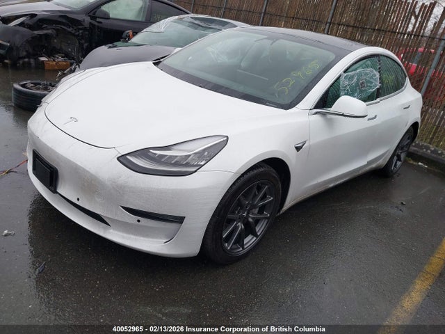 5YJ3E1EA8LF715703 Tesla MODEL 3