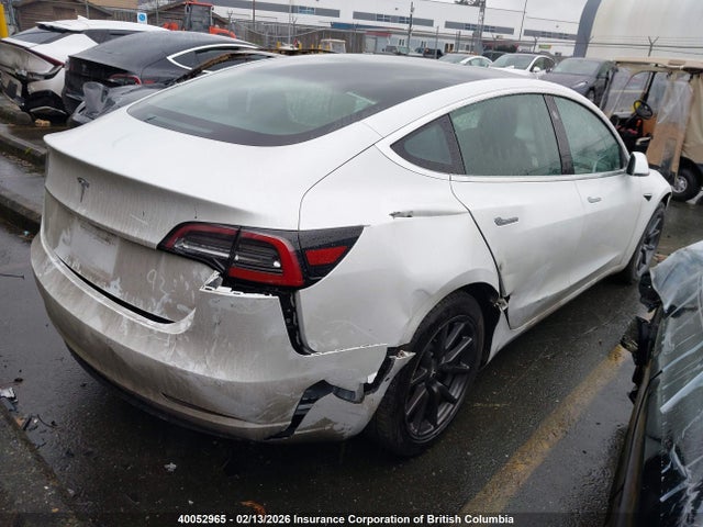 5YJ3E1EA8LF715703 Tesla MODEL 3