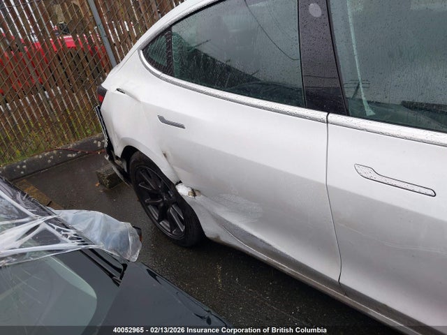 5YJ3E1EA8LF715703 Tesla MODEL 3
