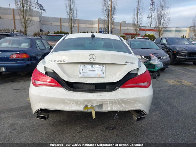 WDDSJ4GB4GN308442 Mercedes-Benz CLA 250 4MATIC