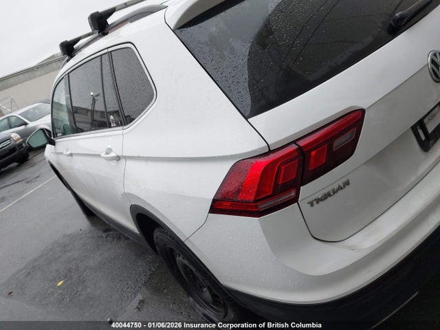 3VV2B7AX8JM107952 Volkswagen Tiguan Se/sel