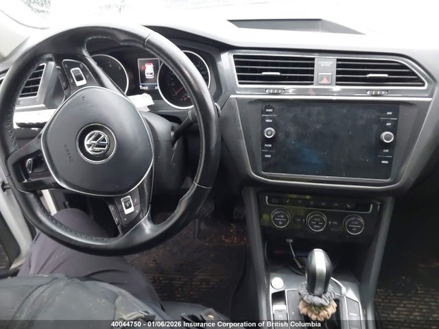 3VV2B7AX8JM107952 Volkswagen Tiguan Se/sel