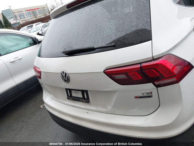 3VV2B7AX8JM107952 Volkswagen Tiguan Se/sel