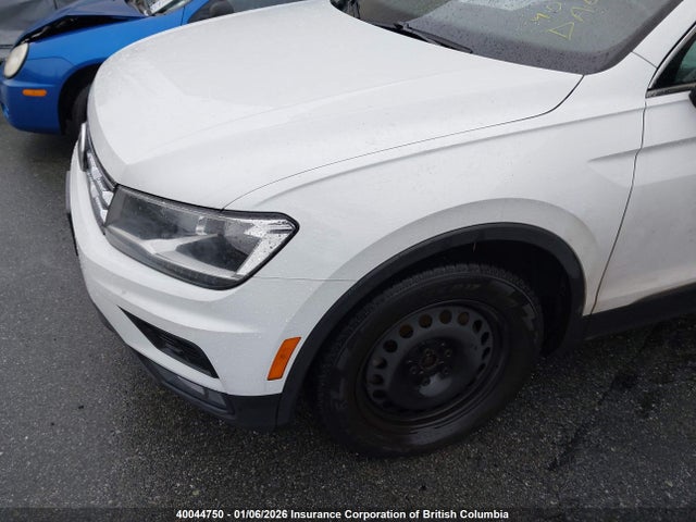 3VV2B7AX8JM107952 Volkswagen Tiguan Se/sel
