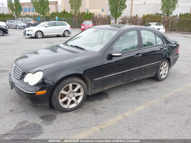 Продажа на аукционе авто 2005 Mercedes-benz C 230k Sport Sedan, vin: WDBRF40J95F703704, номер лота: 40051061