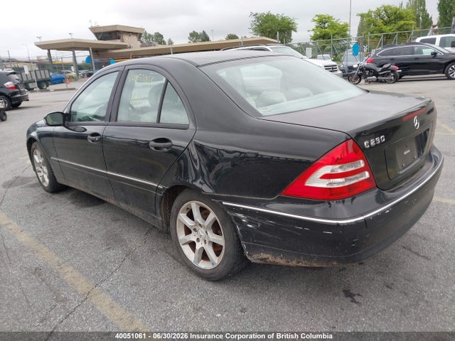 Продажа на аукционе авто 2005 Mercedes-benz C 230k Sport Sedan, vin: WDBRF40J95F703704, номер лота: 40051061