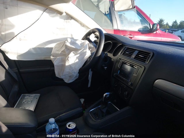 3VW267AJ5GM267212 Volkswagen JETTA S