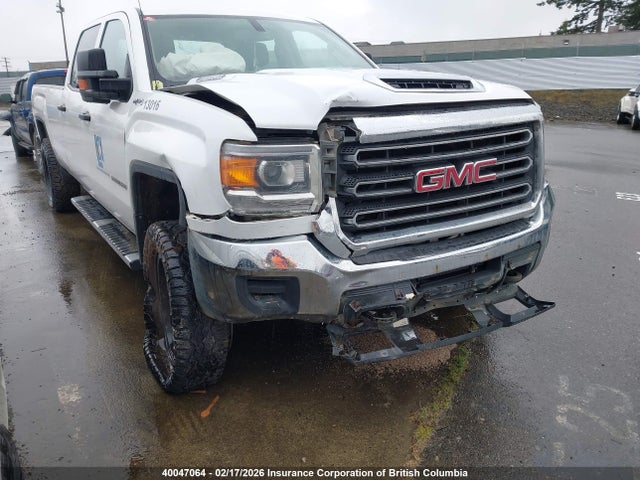 1GT42VCY6JF205704 GMC Sierra K3500