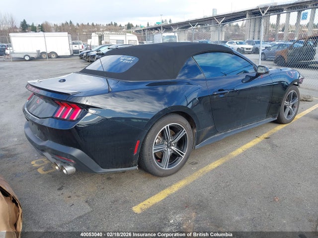 1FAGP8UH7R5132915 Ford Mustang