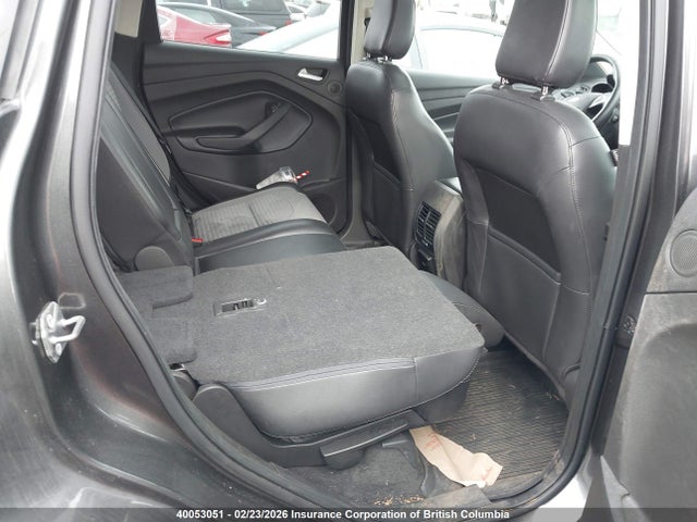 1FMCU9J91JUC97515 Ford Escape Titanium