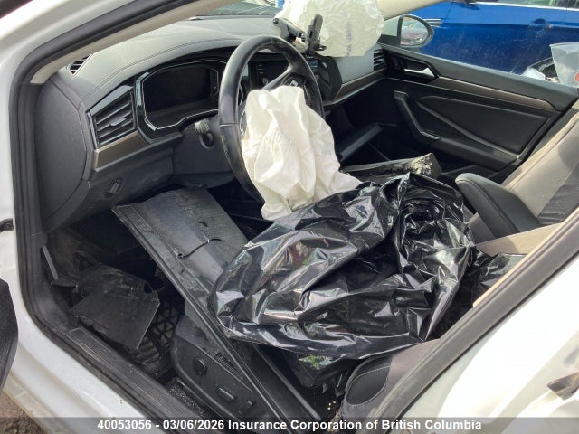 3VWG57BU2KM094002 Volkswagen Jetta