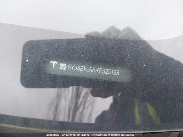 5YJ3E1EA8KF329135 Tesla MODEL 3