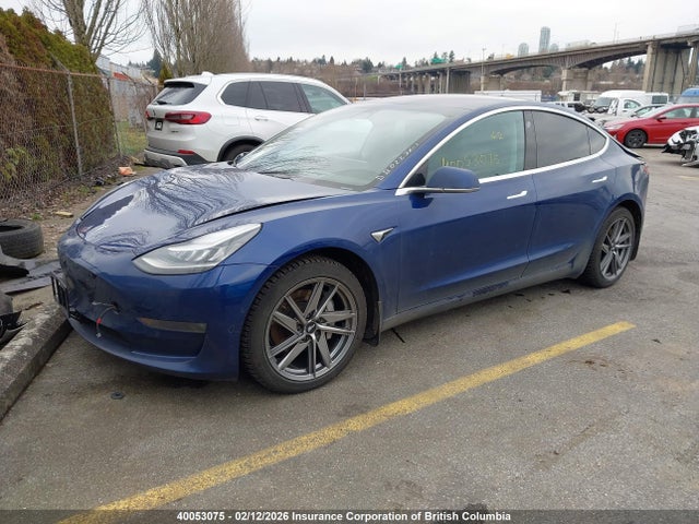 5YJ3E1EA8KF329135 Tesla MODEL 3