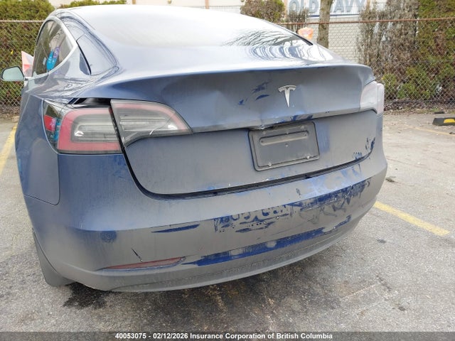 5YJ3E1EA8KF329135 Tesla MODEL 3