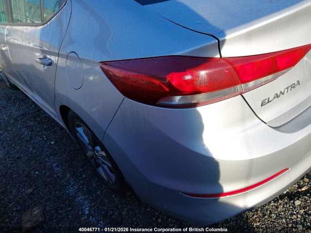 KMHD84LFXHU339978 Hyundai Elantra Se/value/limited