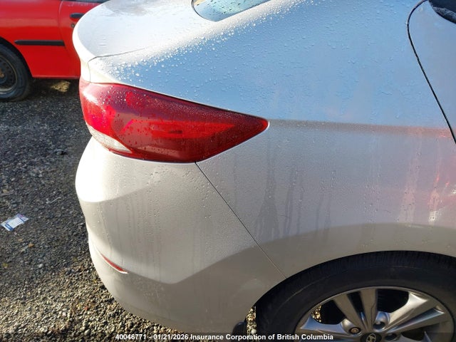 KMHD84LFXHU339978 Hyundai Elantra Se/value/limited