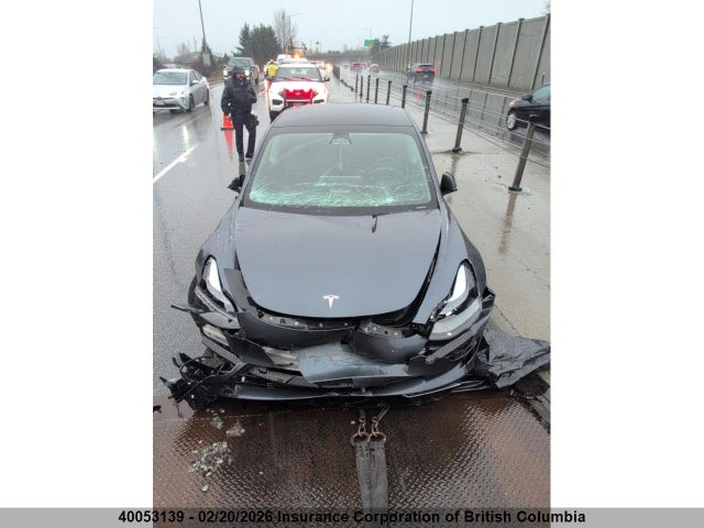 5YJ3E1EA2PF499076 Tesla MODEL 3