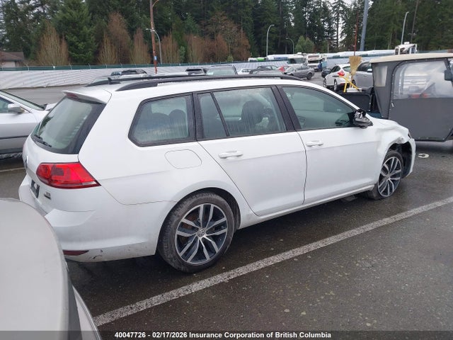 3VW017AU6HM514304 Volkswagen Golf Sportwagen S