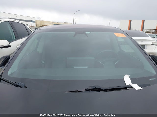 5YJ3E1EA8JF027424 Tesla MODEL 3