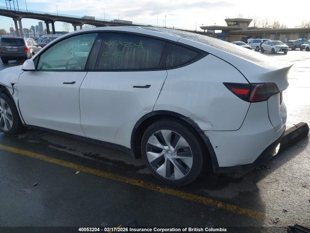 5YJYGAEE1MF210039 Tesla Model Y