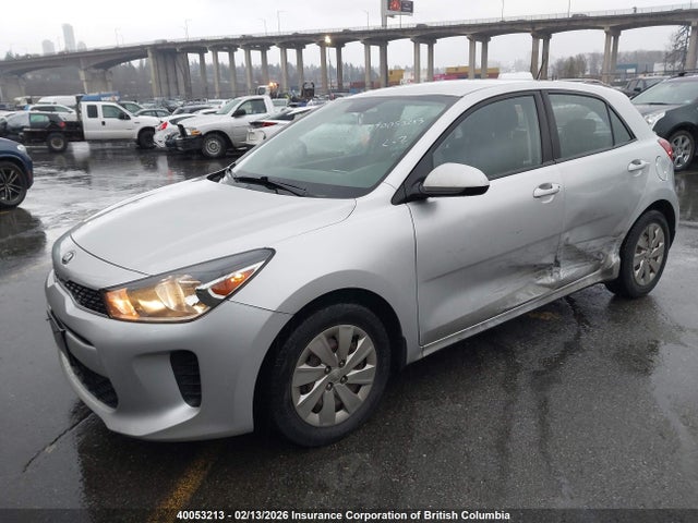 3KPA25AB3JE026077 KIA Rio Lx/lx+