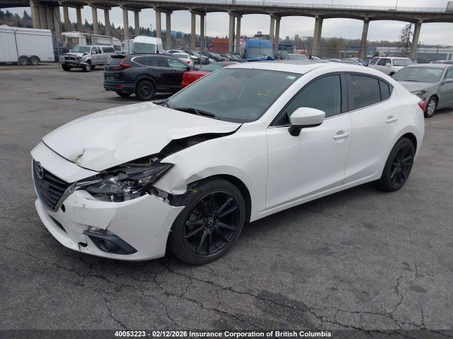 3MZBM1V77FM181089 Mazda 3 TOURING