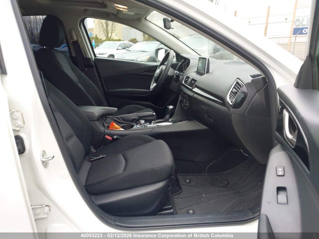 3MZBM1V77FM181089 Mazda 3 TOURING